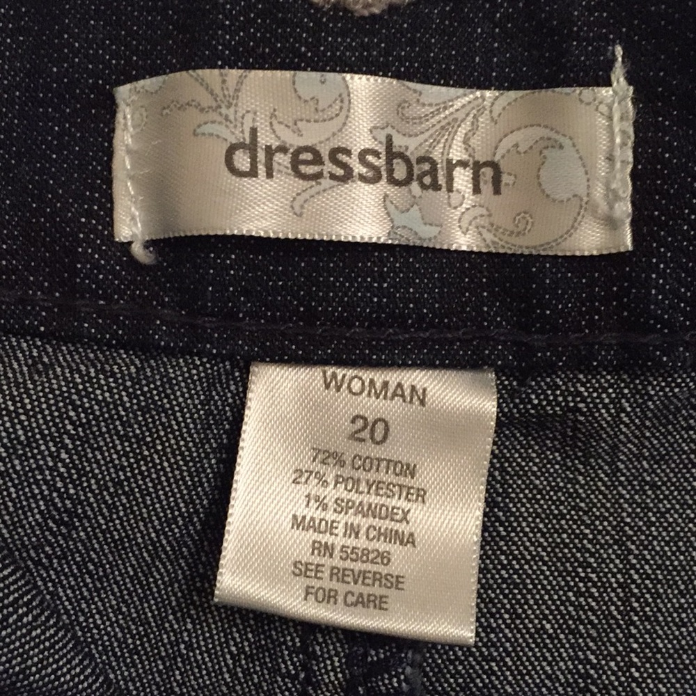 Gorgeous Jean Skirt by Dressbarn Size 20 - Picture 2 of 5
